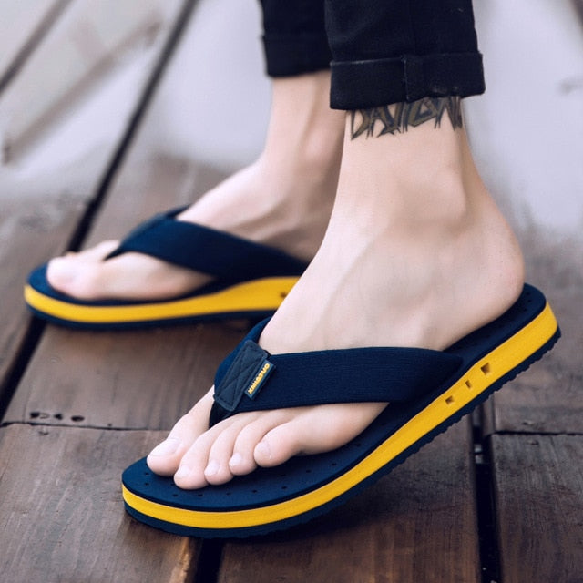XMISTUO Summer Korean big size Tide Slippers Men Non-slip Cool Flip-Flops Breathable Thick-soled Sandals Slippers Toe Sandals