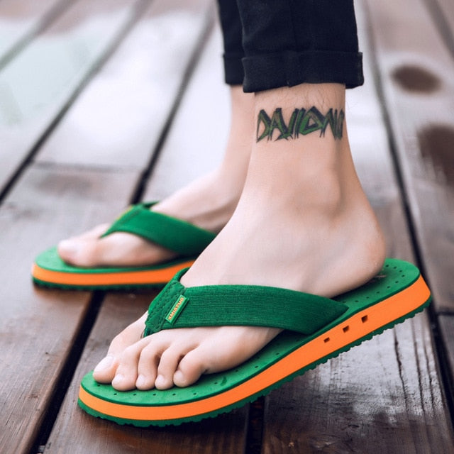 XMISTUO Summer Korean big size Tide Slippers Men Non-slip Cool Flip-Flops Breathable Thick-soled Sandals Slippers Toe Sandals